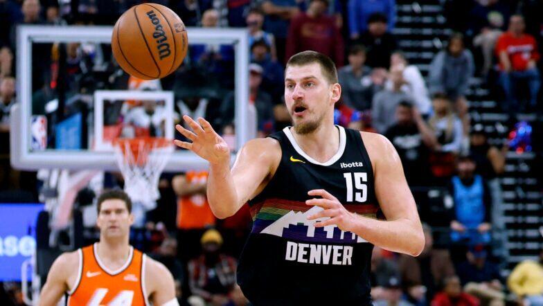 NBA历史首现！约基奇单赛季包揽助攻王+篮板王：MVP还有戏吗？